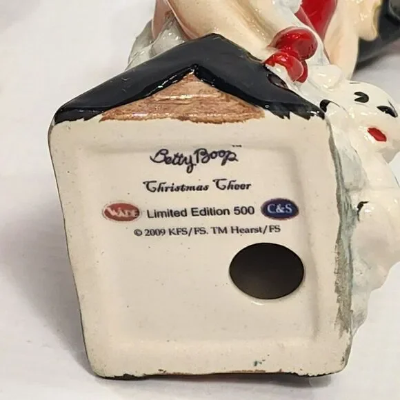 WADE 5.5 Betty Boop Christmas Cheer Limited Edition of 500 Porcelain Figurine